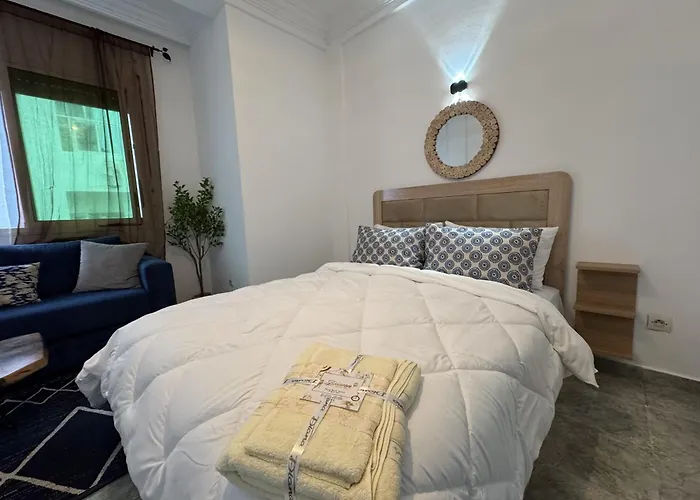 Appartement Pour Les Familles , Couples Maries Bien Meuble A Rabat